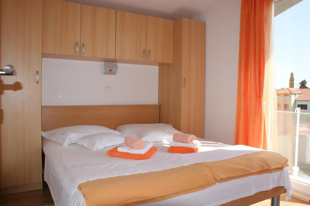 Apartments Rajcic Kaštela Kamer foto
